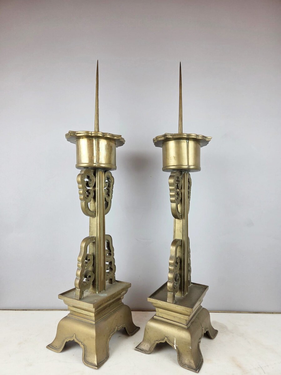 Pair of large bronze candlesticks, Chinese work, late 19th century