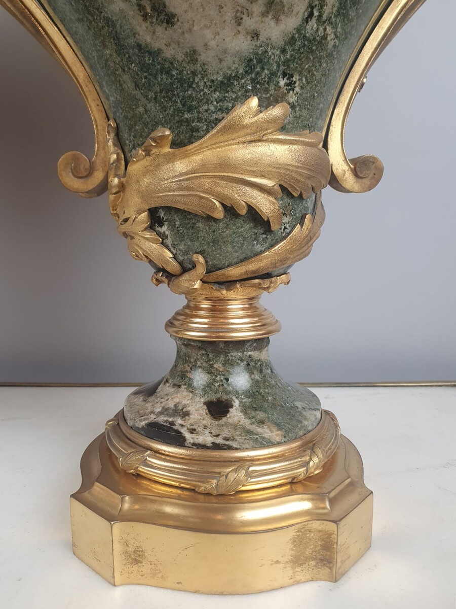 Pair of large marble and gilt bronze cassolettes, 19th century