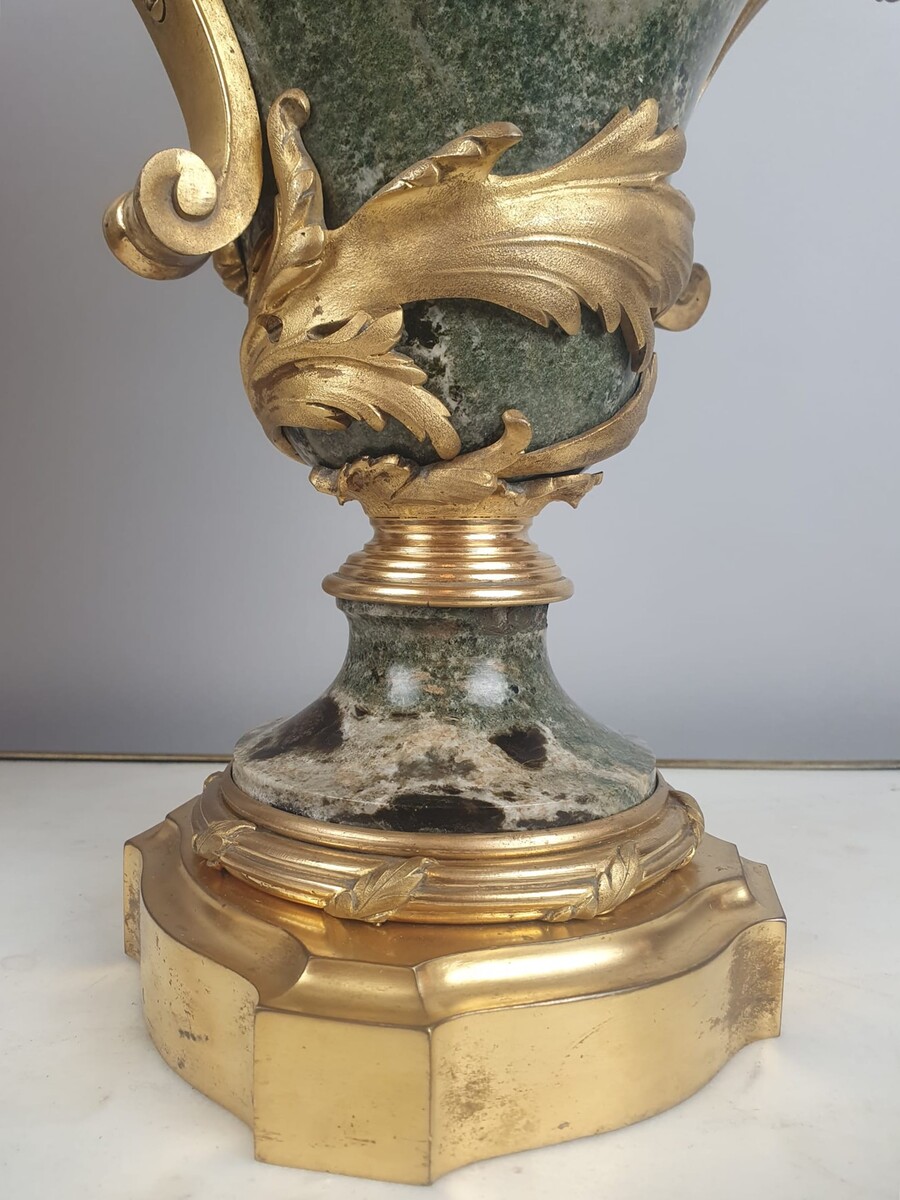 Pair of large marble and gilt bronze cassolettes, 19th century