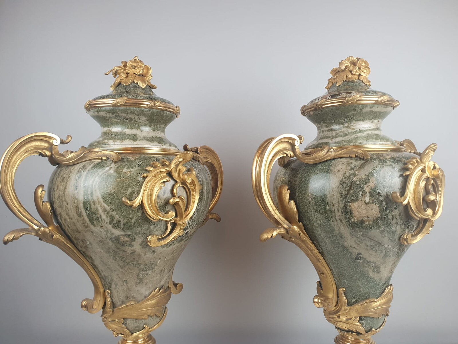 Pair of large marble and gilt bronze cassolettes, 19th century