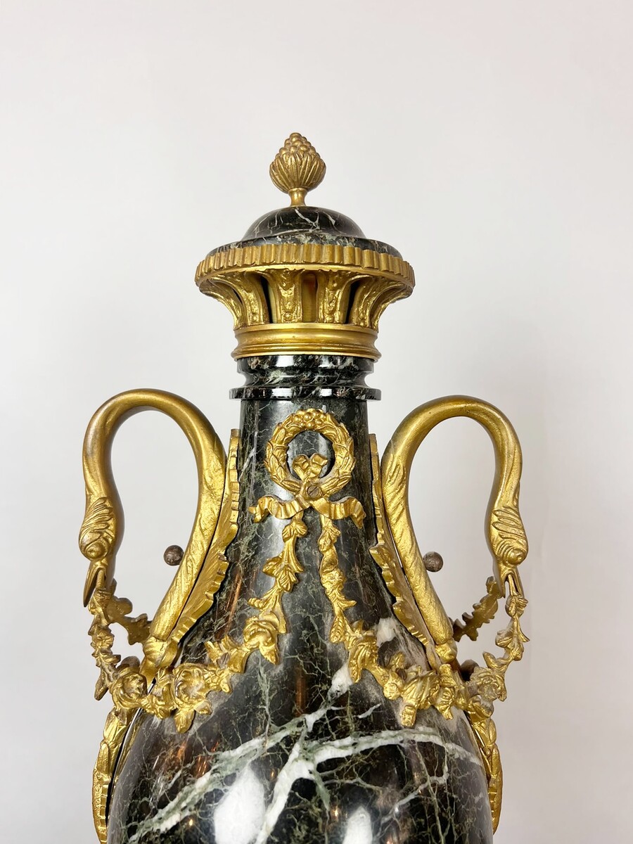Pair of marble and bronze casserole dishes, 19th century