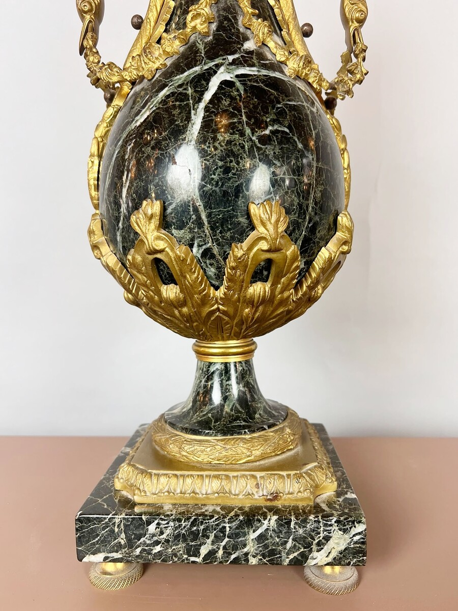 Pair of marble and bronze casserole dishes, 19th century