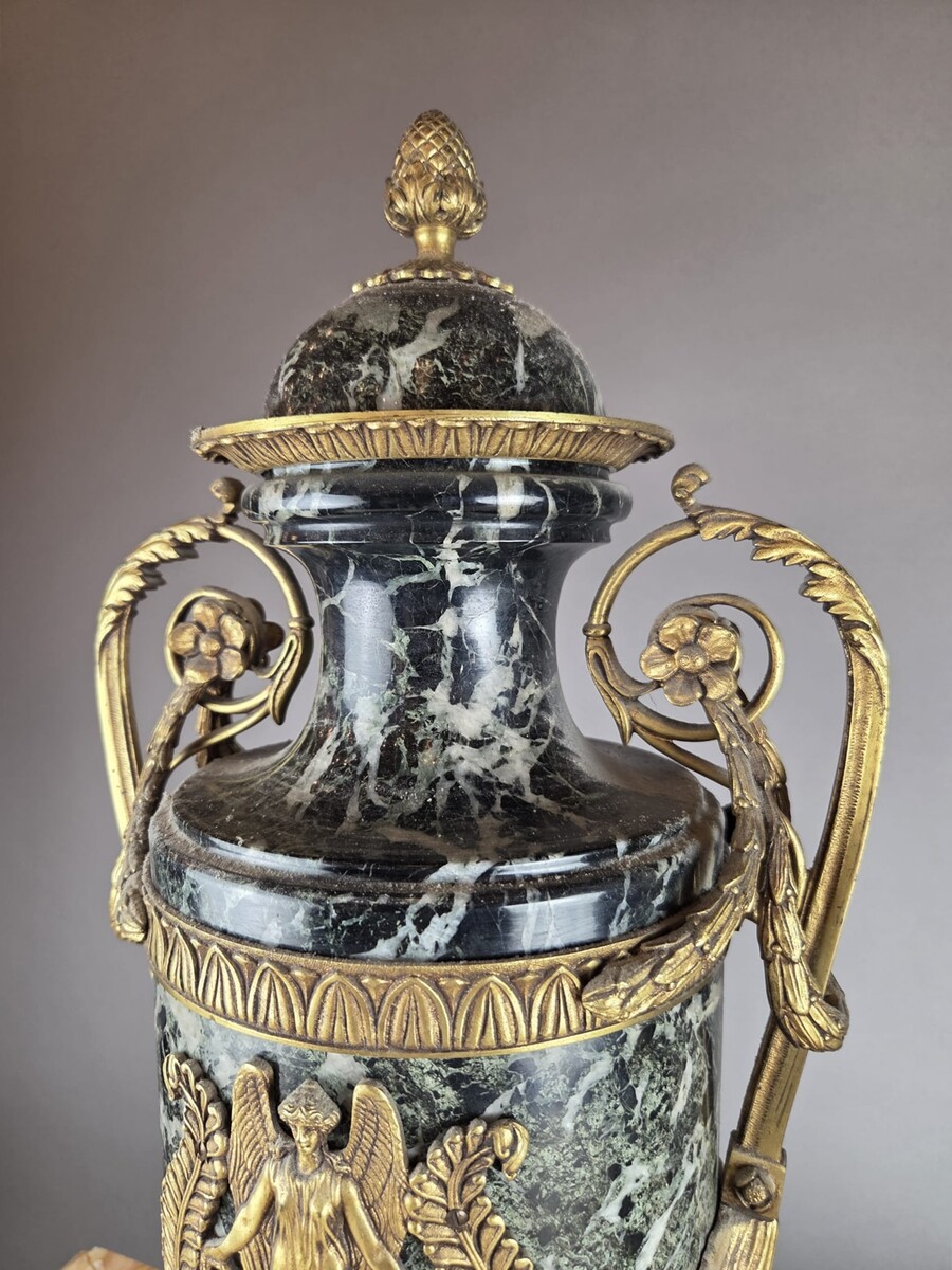 Pair of marble and gilded bronze cassolettes, 19th