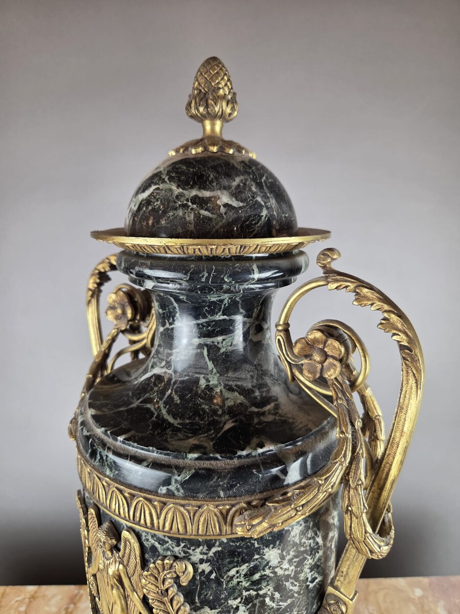 Pair of marble and gilded bronze cassolettes, 19th
