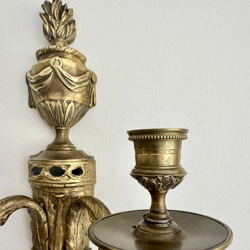 Pair of Mid-19th Century Napoleon III 2-Branch Gilt Bronze Candle Sconces 