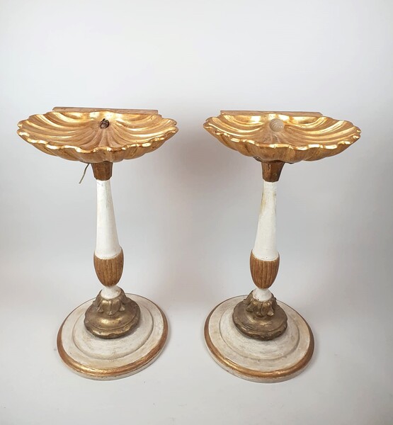 Pair of nightstands (missing glass shelves) - Italy - circa 1900