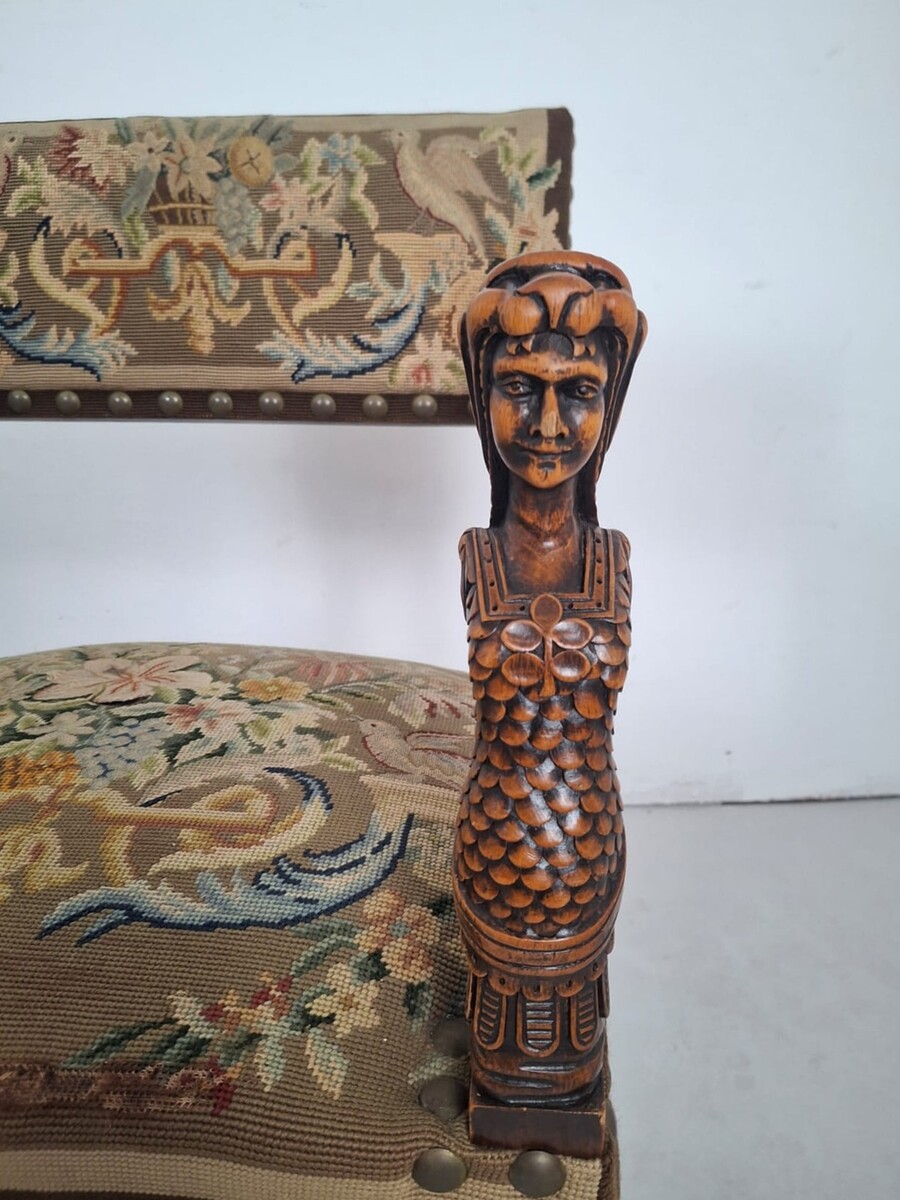 Pair of Renaissance-style armchairs, upholstered in tapestry, 19th century