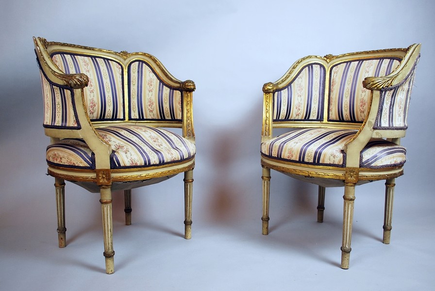 Pair of Transition style armchairs