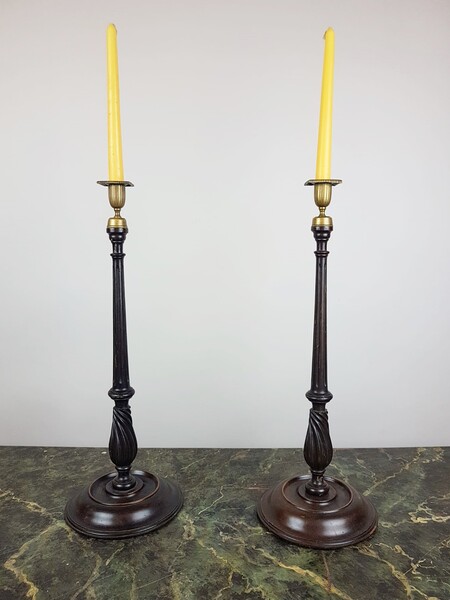 Pair of twisted wooden candlesticks, English work early 20th