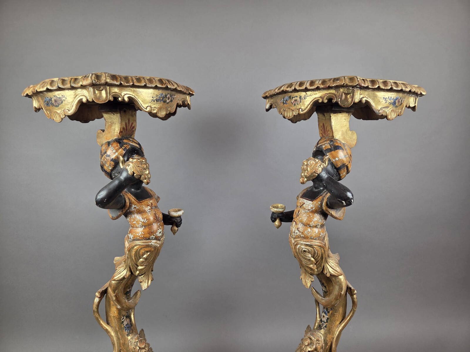 Pair of Venetian giltwood and polychrome sellettes, late 19th century