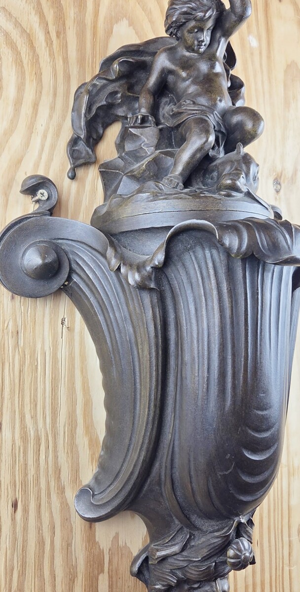 Patinated bronze fountain, 19th century