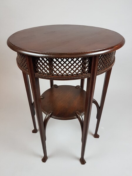 Pedestal Table Late 19th Early 20th