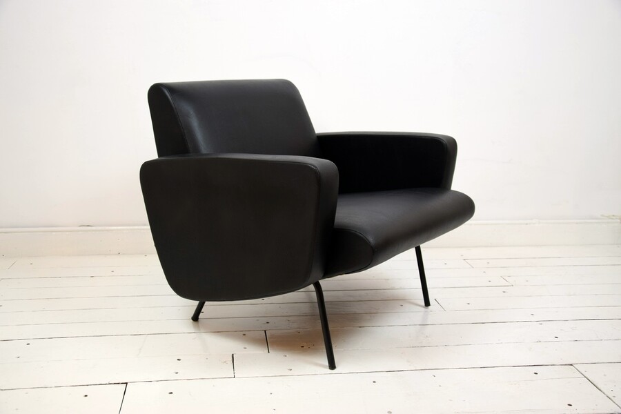 Pierre Guariche armchair for Meurop