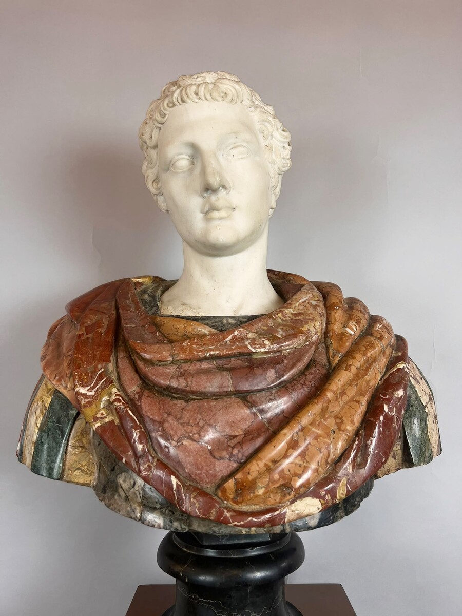 Polychrome marble bust depicting a Roman emperor, 19th century.