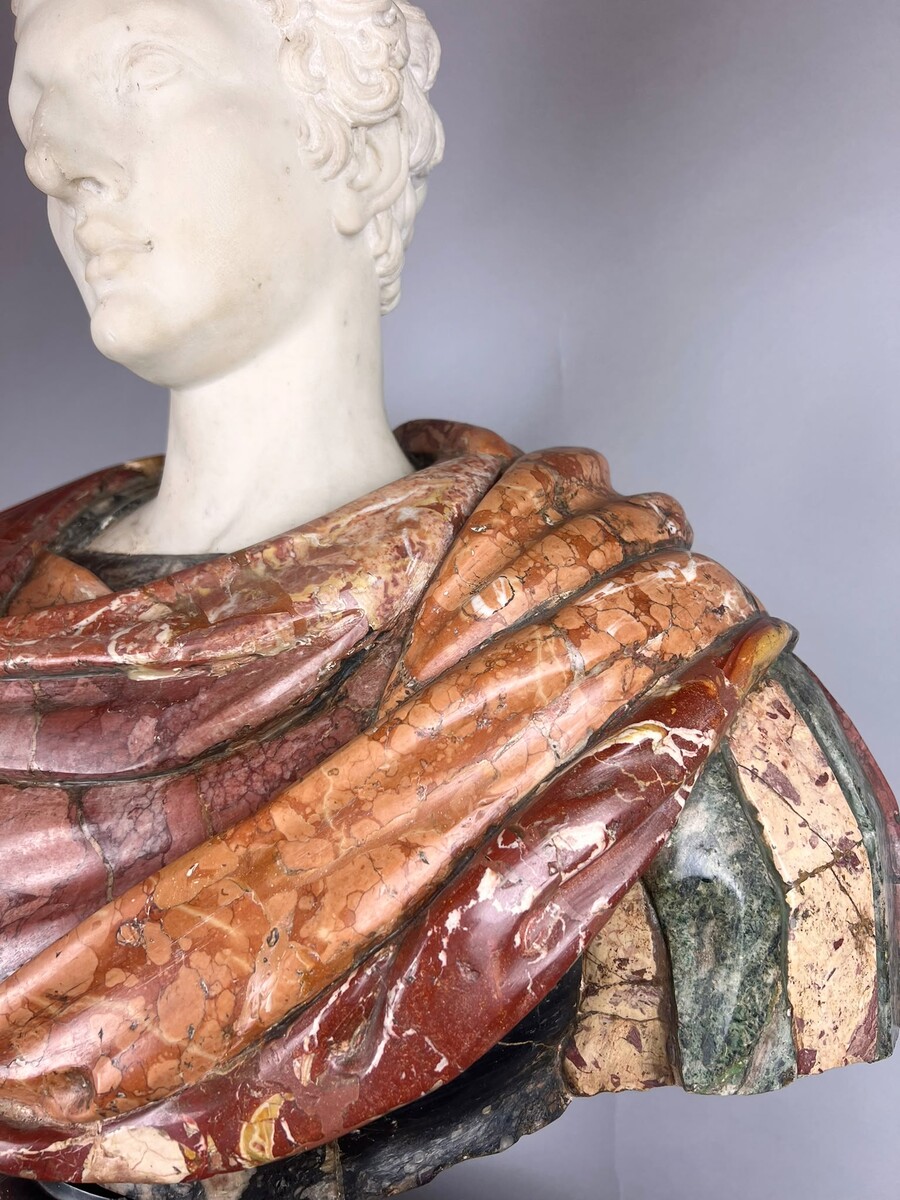 Polychrome marble bust depicting a Roman emperor, 19th century.