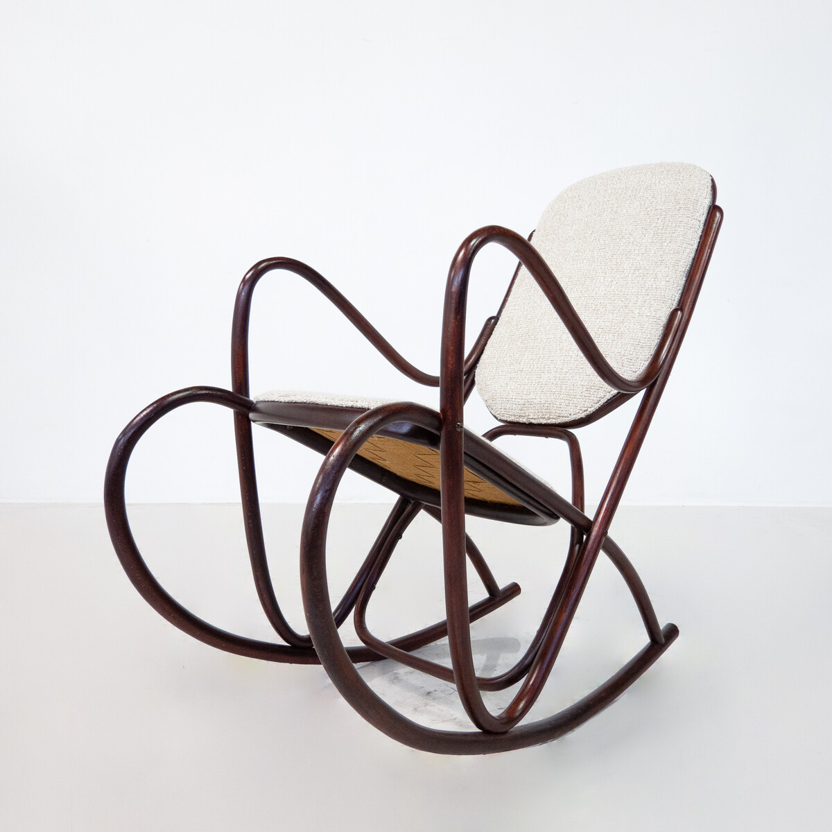 Rocking Chair by Michaël Thonet, 1900s