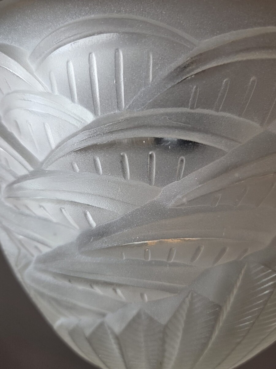 Schneider, ceiling light in pressed glass and nickel-plated frame, circa 1930