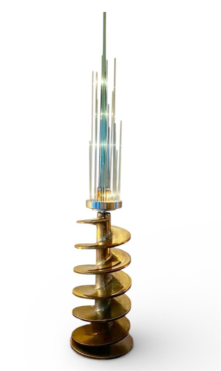 sculpture / lamp by Hervé Isle de Beauchaine