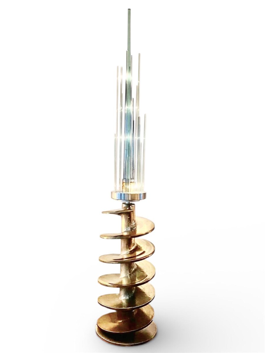 sculpture / lamp by Hervé Isle de Beauchaine