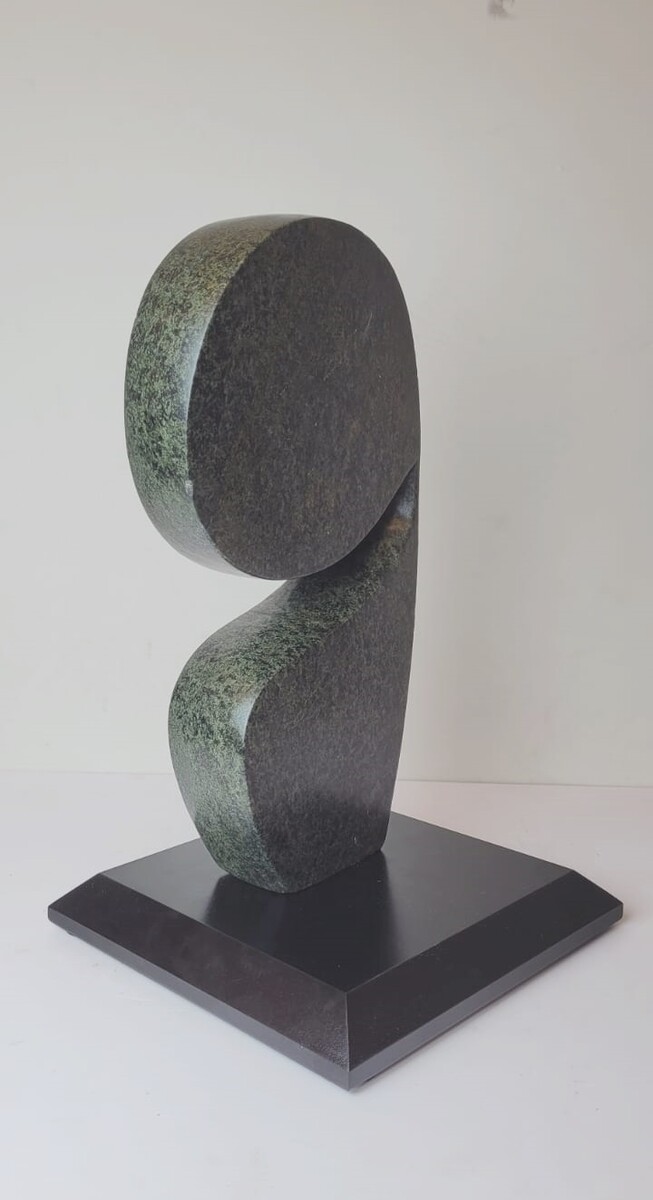 Serpentine sculpture by the artist Sonwet Murombed - Zimbabwe - circa 1960