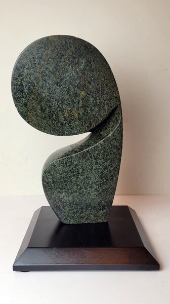 Serpentine sculpture by the artist Sonwet Murombed - Zimbabwe - circa 1960