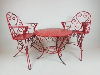 Set of 1 table and 2 garden armchairs for children  