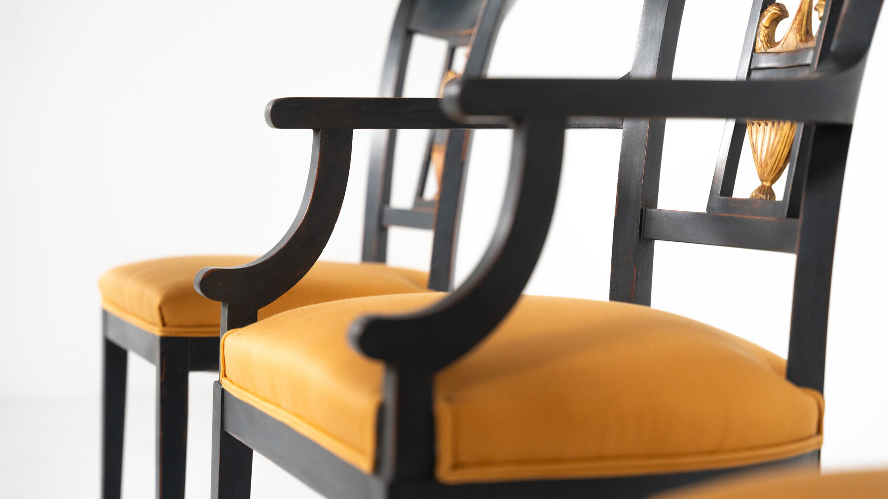 Set of 2 armchairs and 4 chairs in Empire style