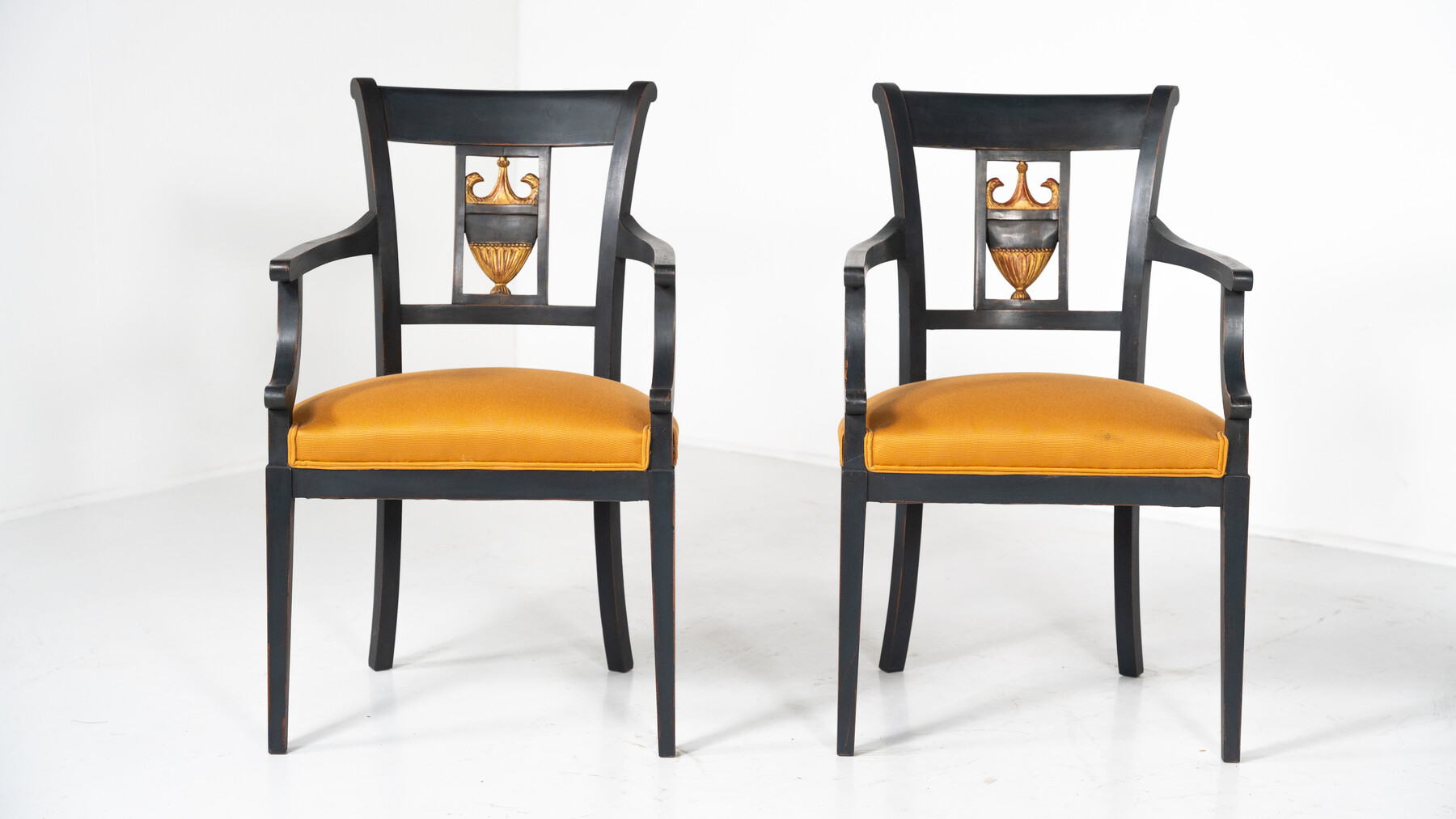 Set of 2 armchairs and 4 chairs in Empire style