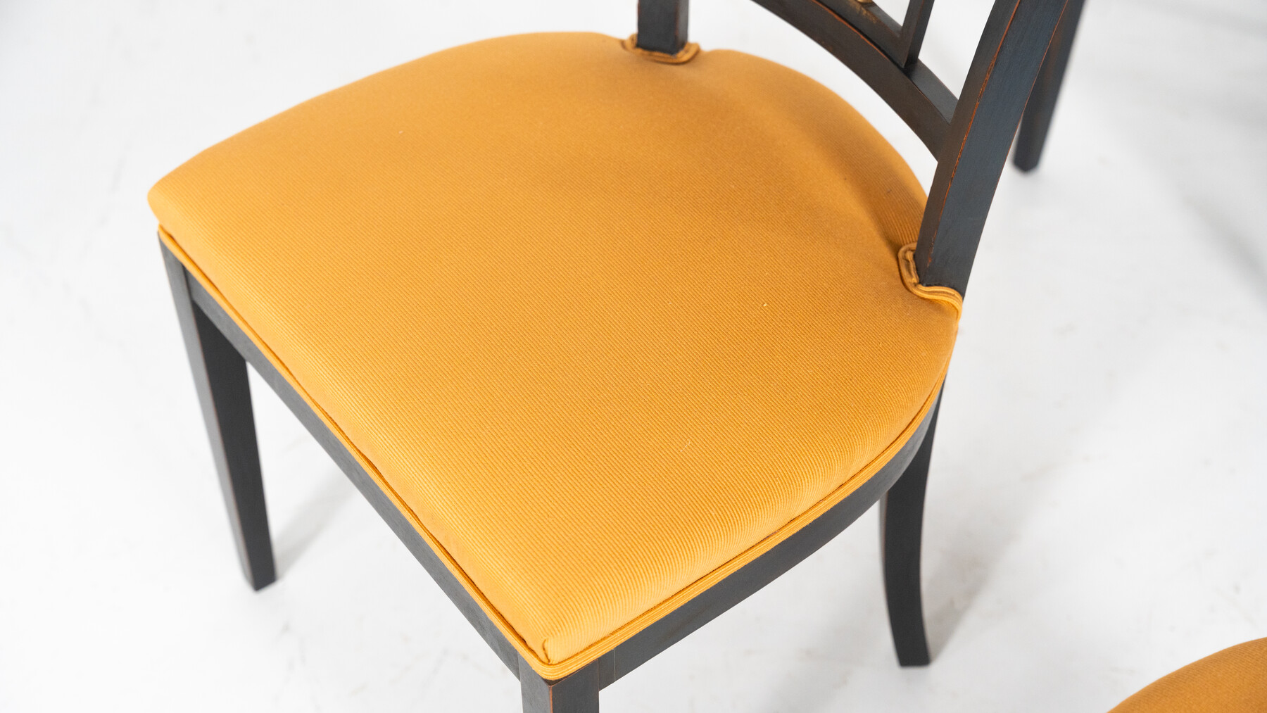 Set of 2 armchairs and 4 chairs in Empire style