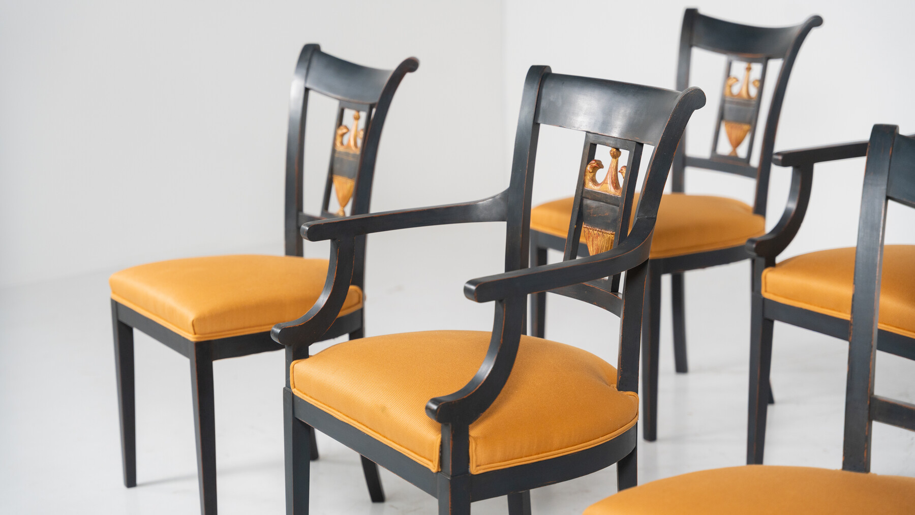 Set of 2 armchairs and 4 chairs in Empire style