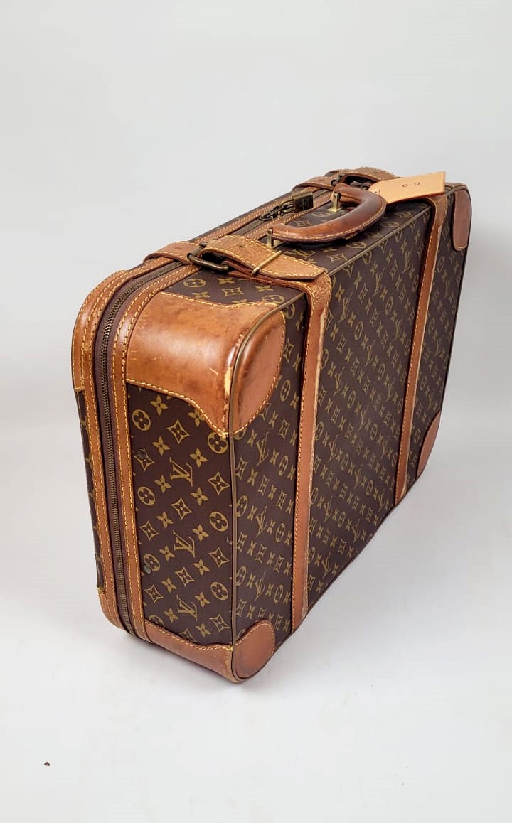 Set of 3 Louis Vuitton Paris suitcases - Good general condition, some slight signs of wear - Price per piece