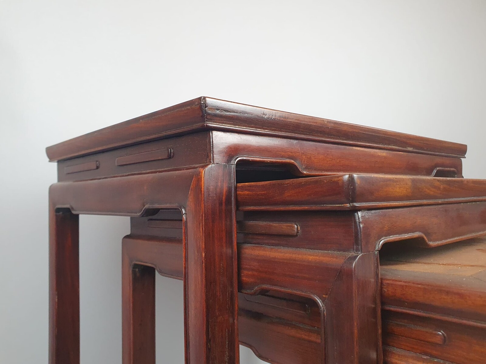 Set of 4 nesting tables in the Chinese style, 20th century