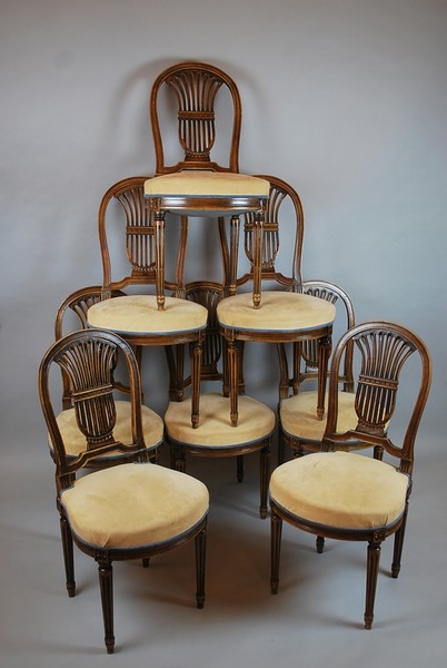 Set of 8 Montgolfier chairs