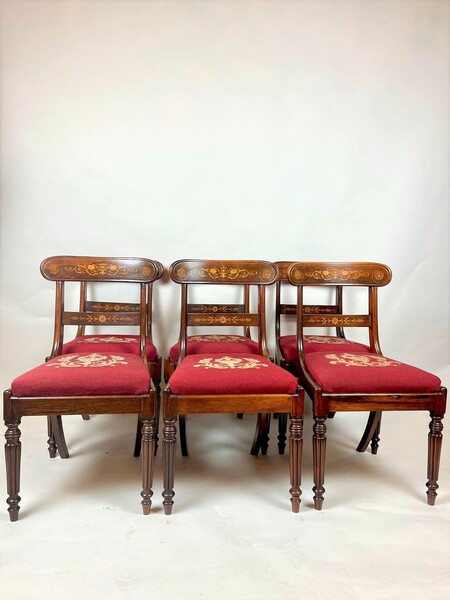 Set of Charles X chairs and armchairs