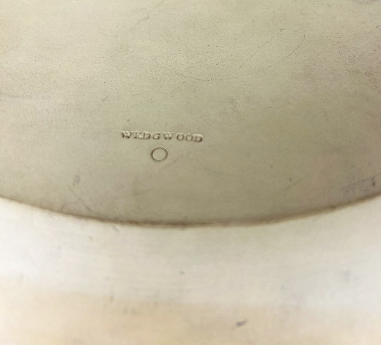 Set of three English ceramic oval terrines, Wedgwood, 19th century