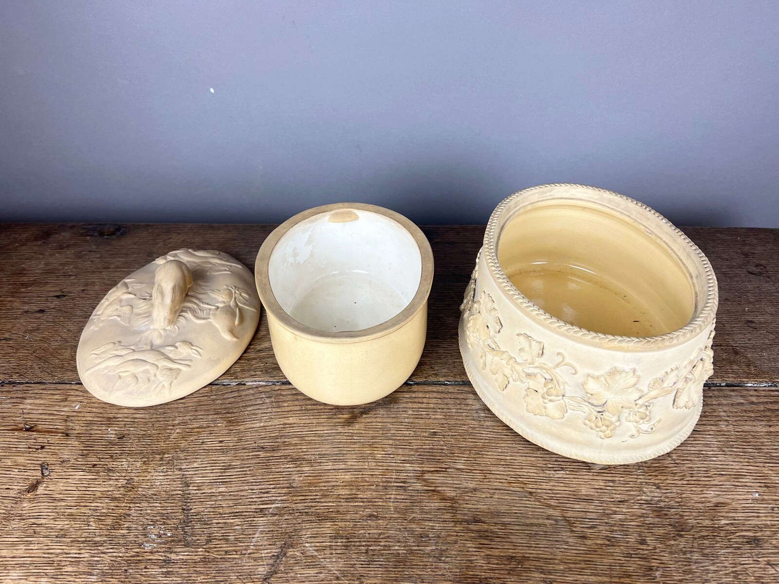 Set of three English ceramic oval terrines, Wedgwood, 19th century