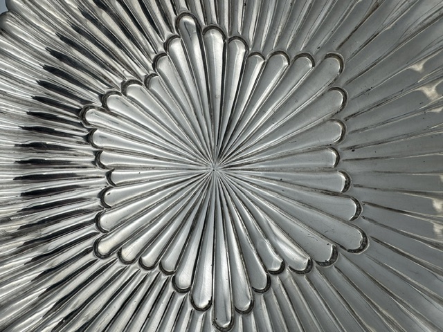 Silver Stemmed bowl (540g)