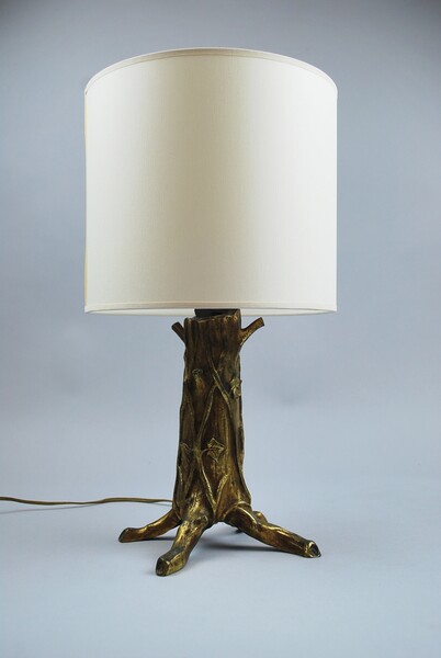 Small auxiliary lamp in chiseled and gilded bronze, circa 1940