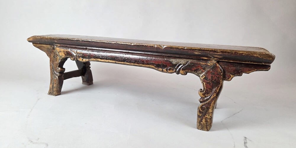 Small patinated wooden bench (traces of polychromy), China, early 19th century
