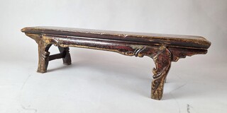 Small patinated wooden bench (traces of polychromy), China, early 19th century