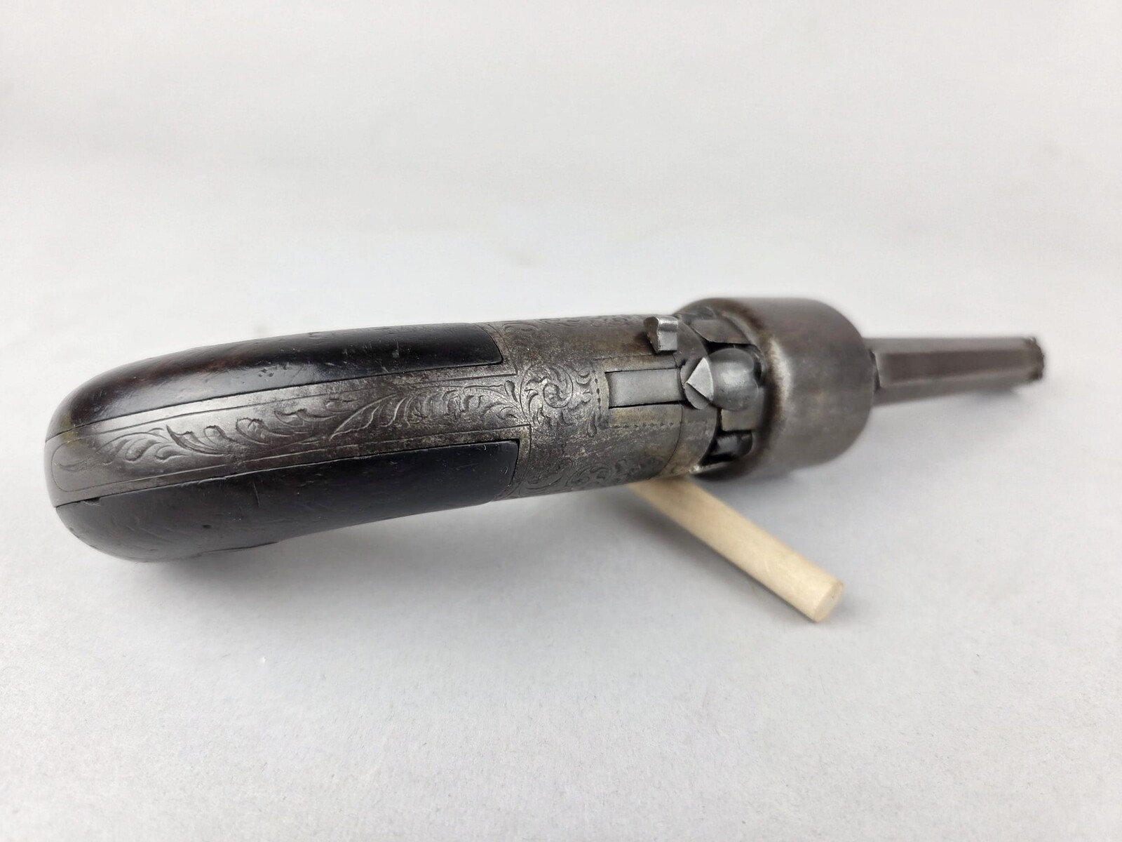 Small transition pistol signed Herman Breveté, Liège circa 1850