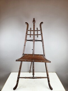 Small wooden easel, patinated and turned in bamboo style, late 19th century