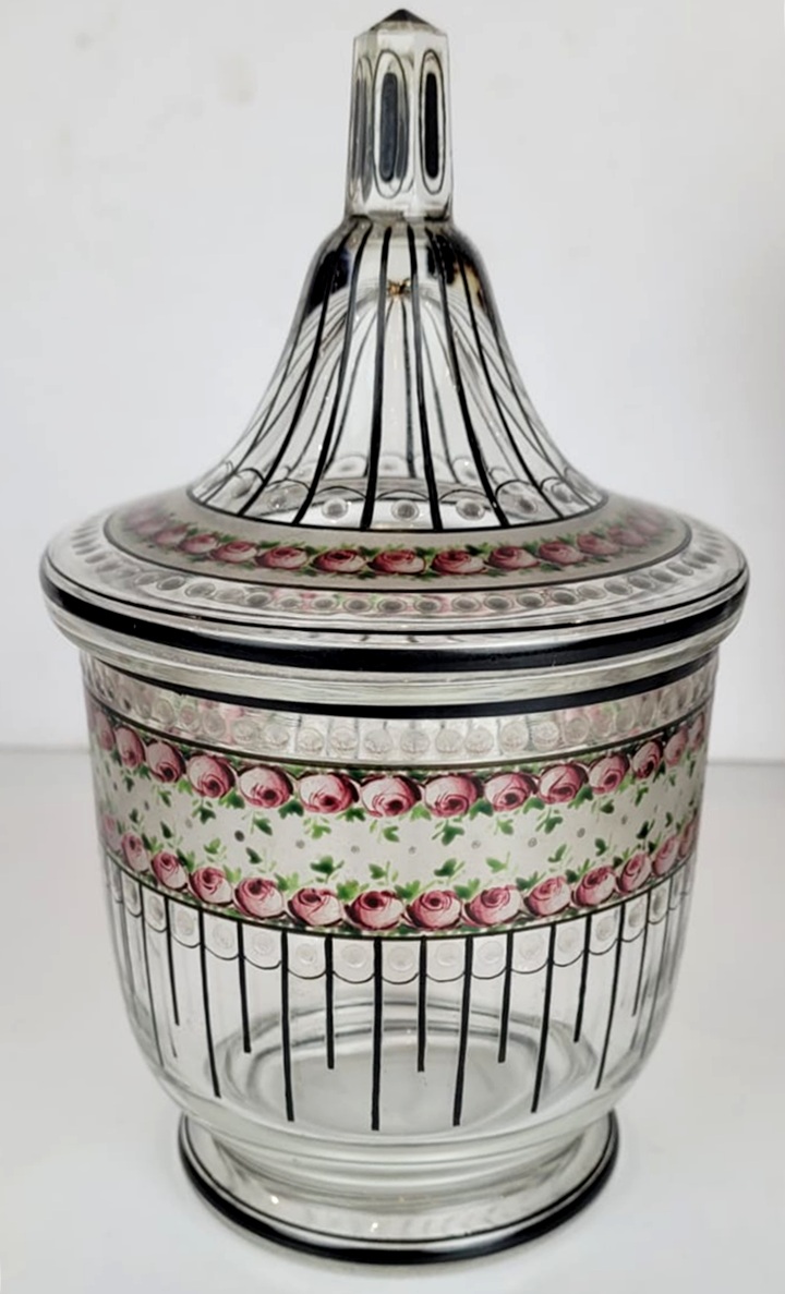 Steinchönau circa 1915 - decor of female musicians - 3 pieces with solid glass cover probably Adolf Beckerd