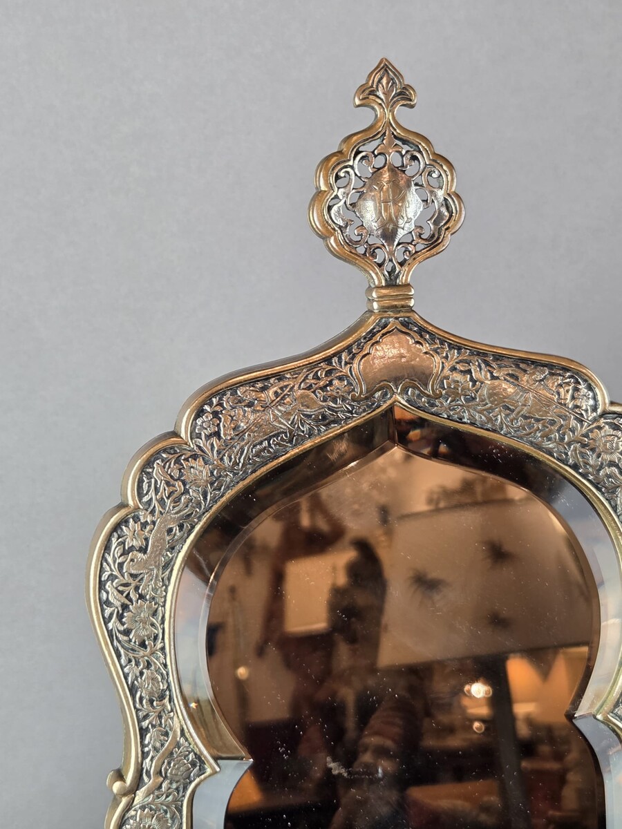 Susse Frères Paris, finely chiseled copper mirror