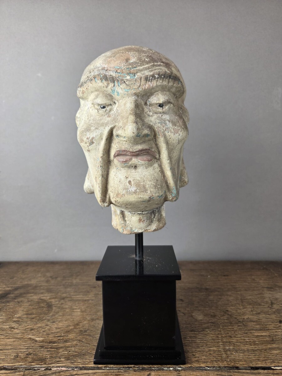 Terracotta head of Luohan, mounted on a base – 18th century
