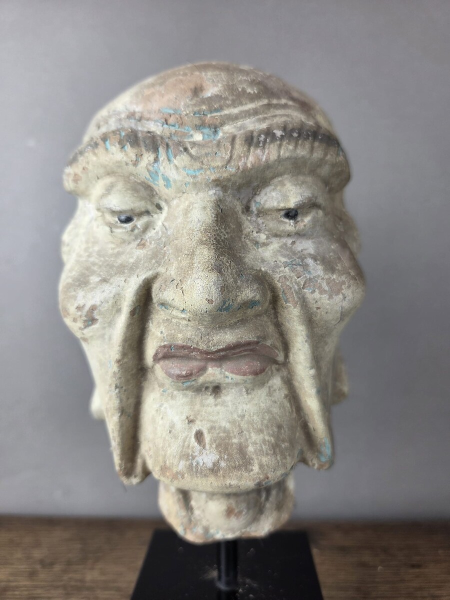 Terracotta head of Luohan, mounted on a base – 18th century