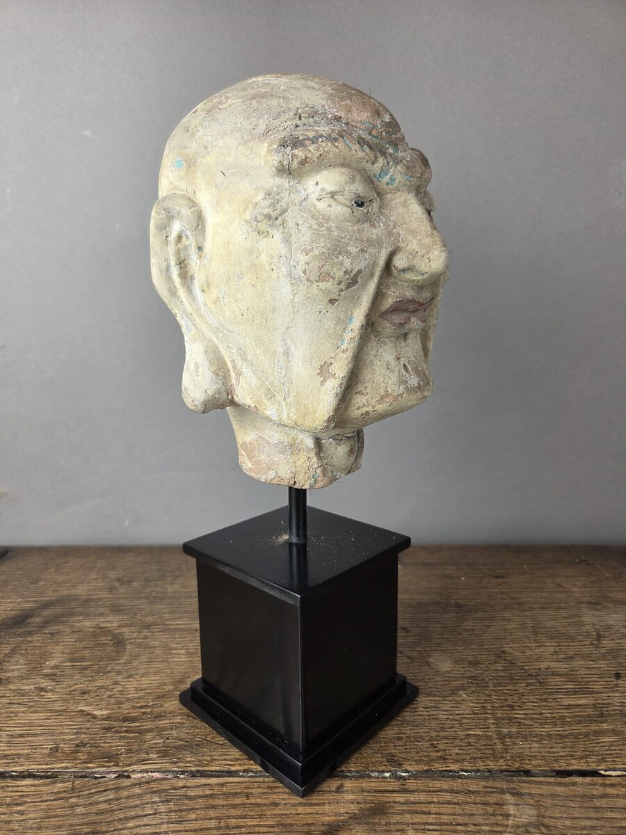 Terracotta head of Luohan, mounted on a base – 18th century
