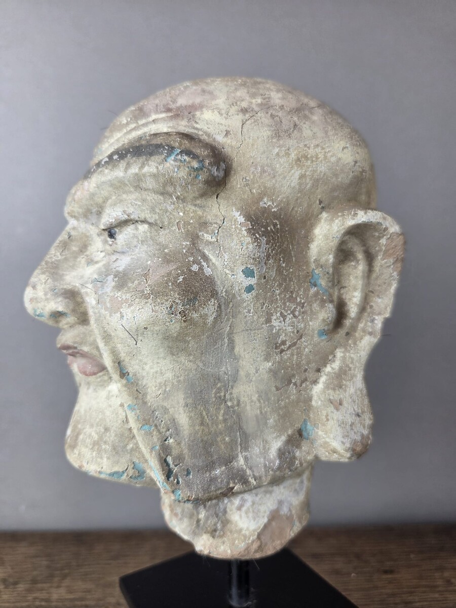 Terracotta head of Luohan, mounted on a base – 18th century