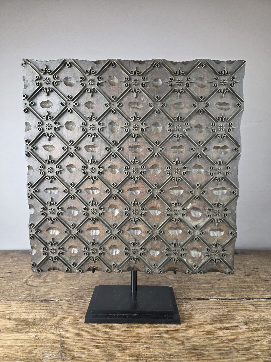 Textile printing pad, base