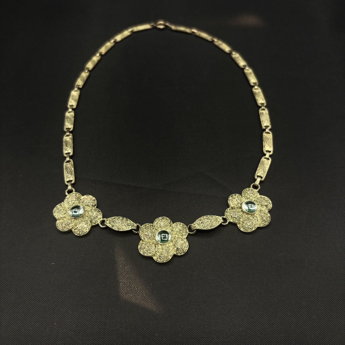 Theodor Fahrner necklace in .925 vermeil and glass cabochon, sky blue, 40 cm, signed Austria
